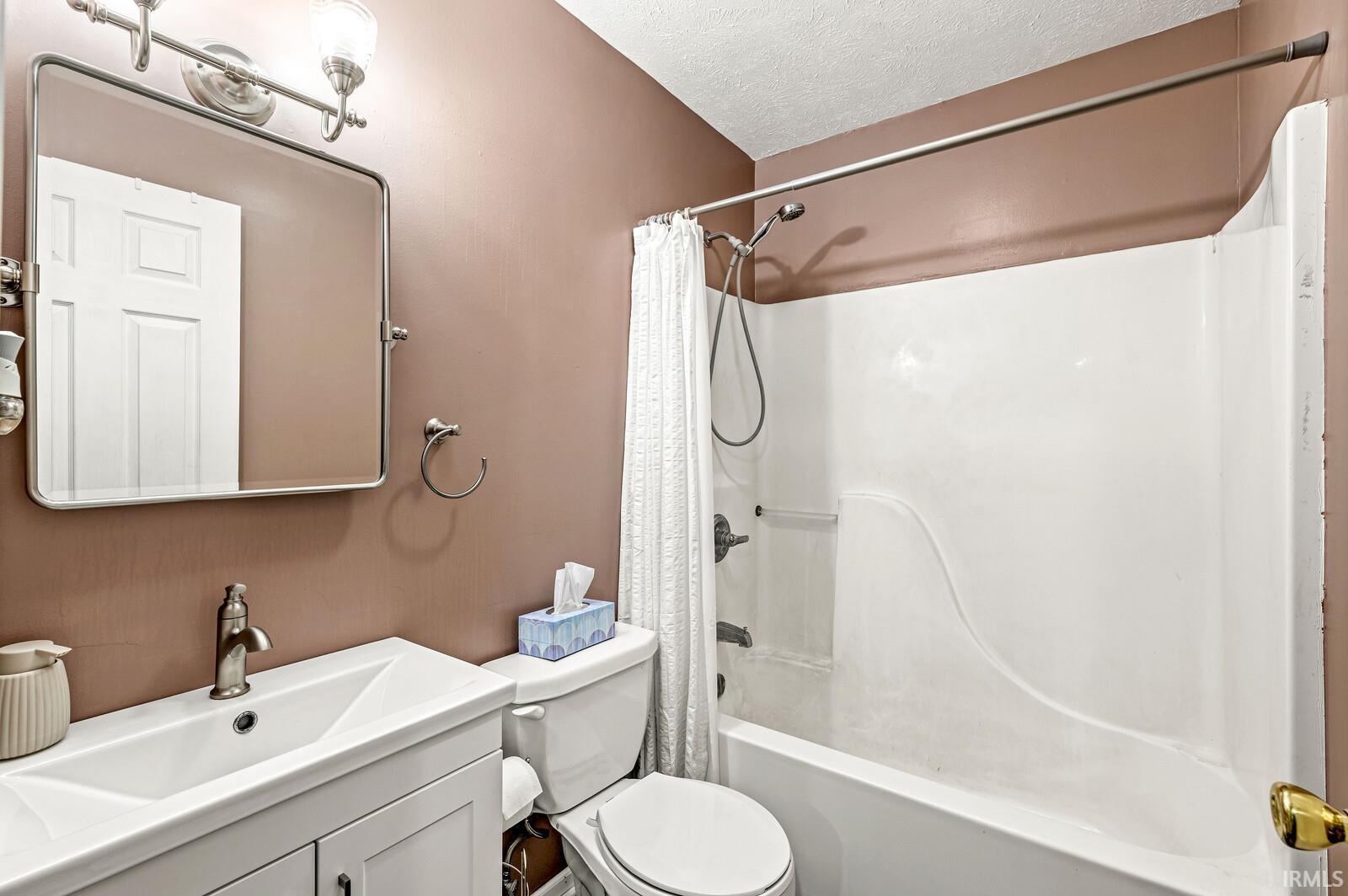 1911 South Ironwood Drive South Bend, IN 46613 - Photo 19 of 24