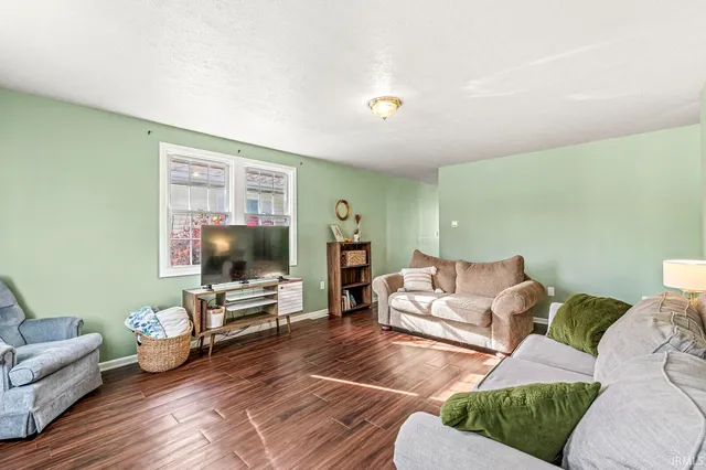 $159,900 | 1911 South Ironwood Drive, South Bend, IN 46613