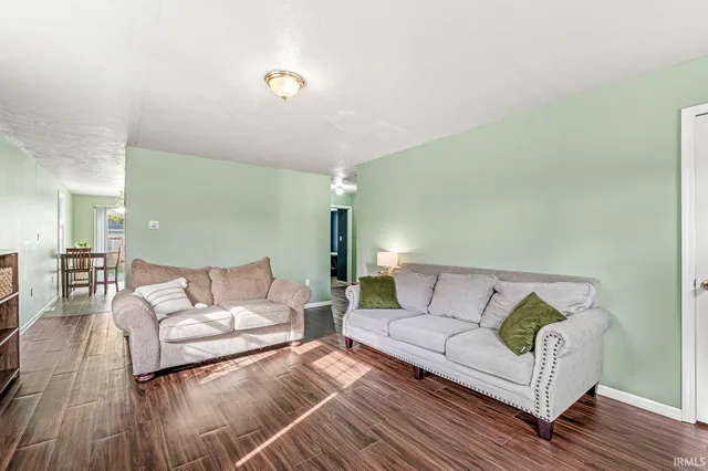 $159,900 | 1911 South Ironwood Drive, South Bend, IN 46613