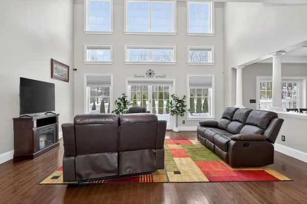 $1,650,000 | 139 Oak Trail, Bolton, MA 01740