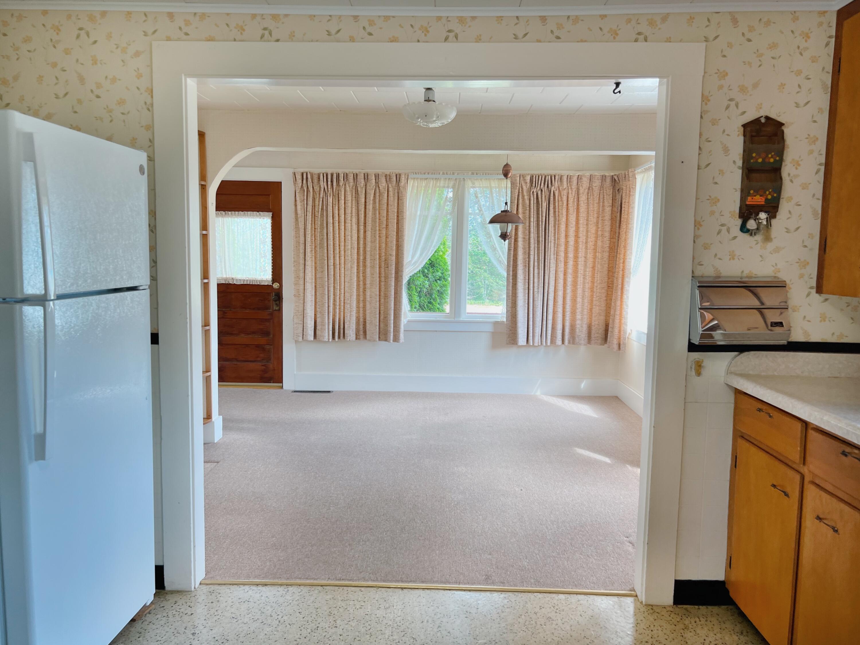 1510 Mason Bay Road Jonesport, ME 04649 - Photo 17 of 75 view to dining area