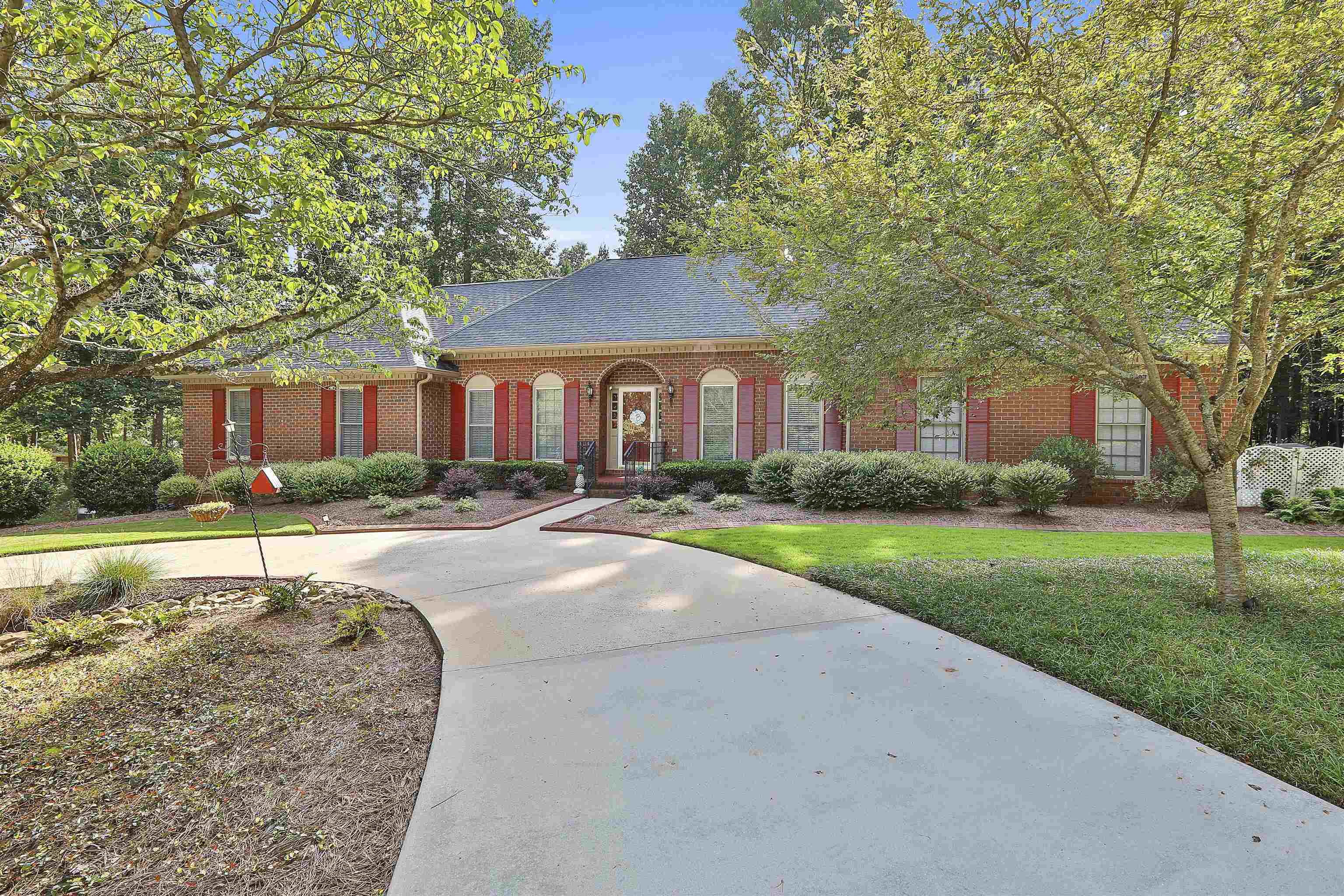 305 Royal Ridge Way Fayetteville, GA 30215 - Photo 1 of 1 Gallery Image 1