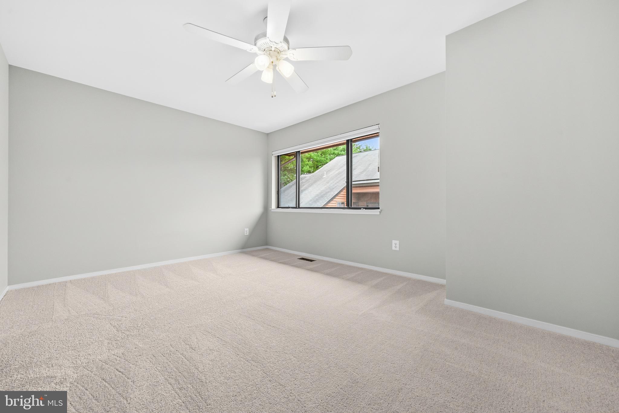 2105 South Bay Lane Reston, VA 20191 - Photo 39 of 71