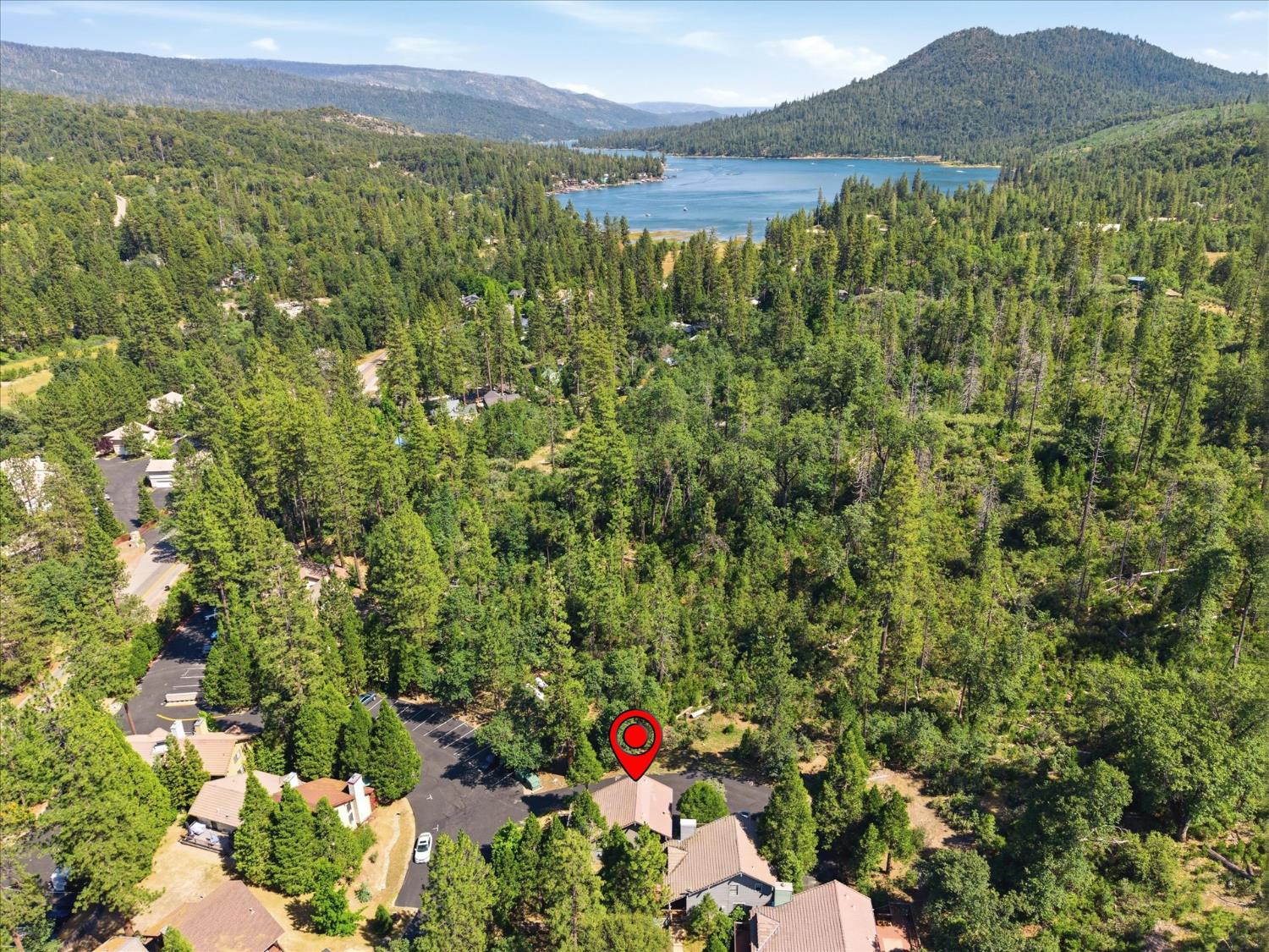40518 Saddleback Road Bass Lake, CA 93604 - Photo 34 of 36 Gallery Image 34