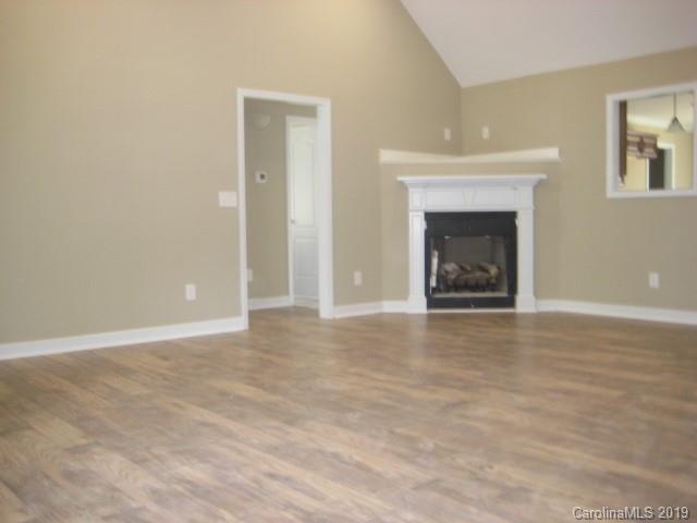 953 West Mt Gallant Road, Unit 1 York, SC 29745 - Photo 3 of 31 Gallery Image 3