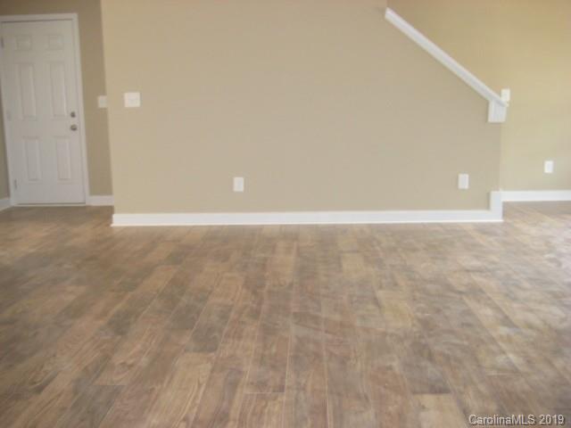 953 West Mt Gallant Road, Unit 1 York, SC 29745 - Photo 7 of 31 Gallery Image 7
