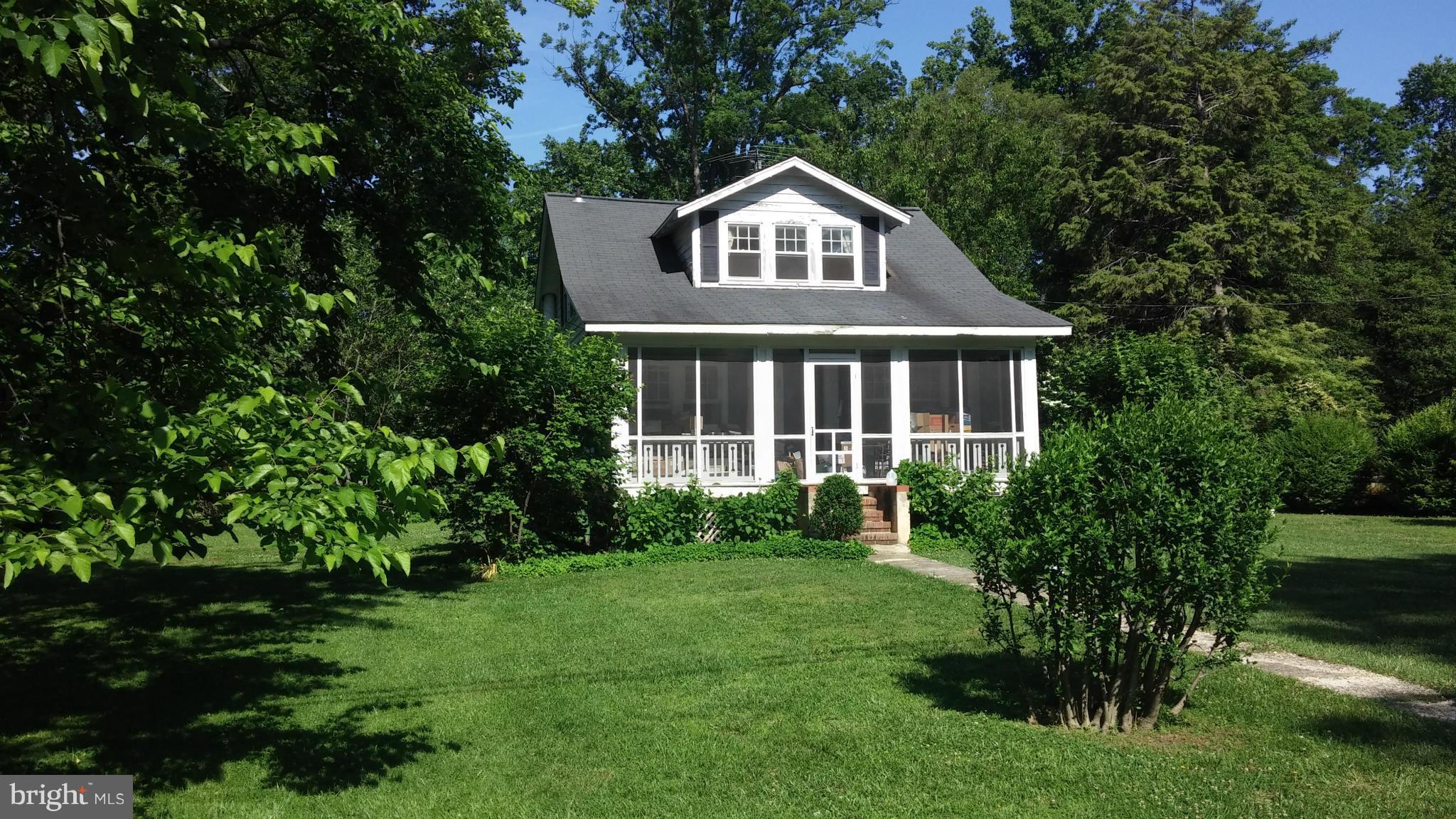 4126 Cadle Creek Road Edgewater, MD 21037 - Photo 2 of 30 Exterior (Front)