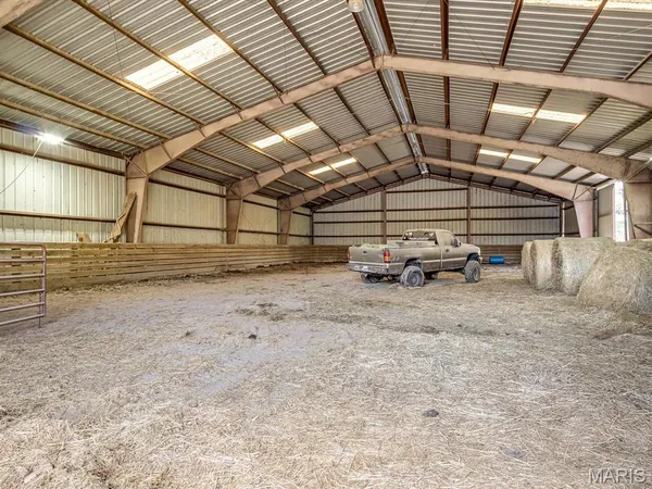 $240,000 | 1505 Wagon Trail Lane, Fairview Heights, IL 62208