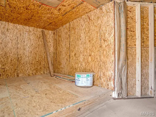 $240,000 | 1505 Wagon Trail Lane, Fairview Heights, IL 62208