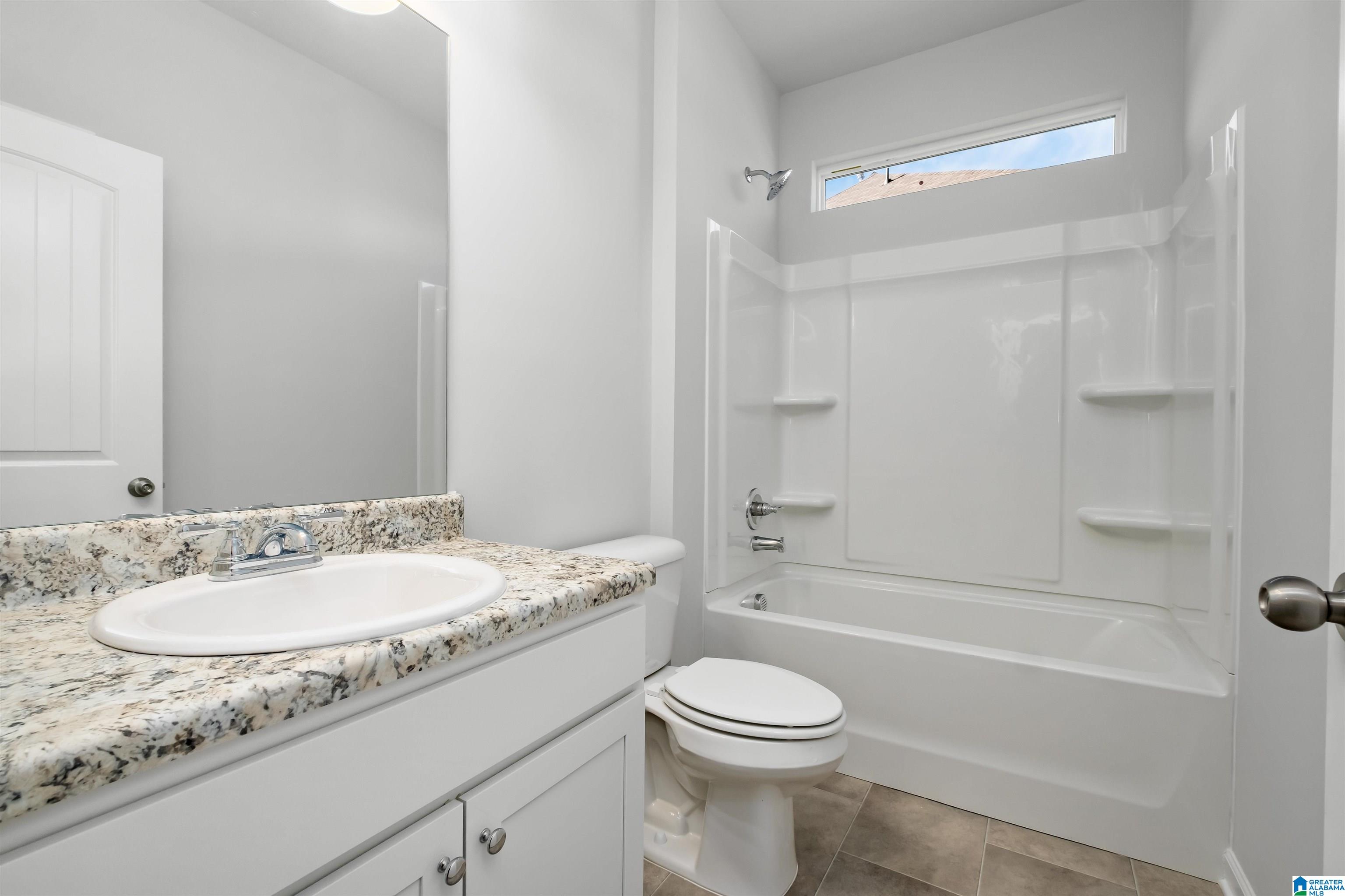 570 Ridgefield Drive Odenville, AL 35120 - Photo 8 of 22
