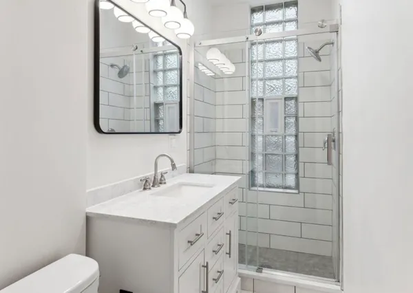 $5,750 | 2437 North Seminary Avenue, Unit 2, Chicago, IL 60614