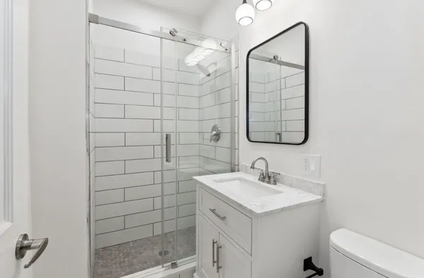 $5,750 | 2437 North Seminary Avenue, Unit 2, Chicago, IL 60614