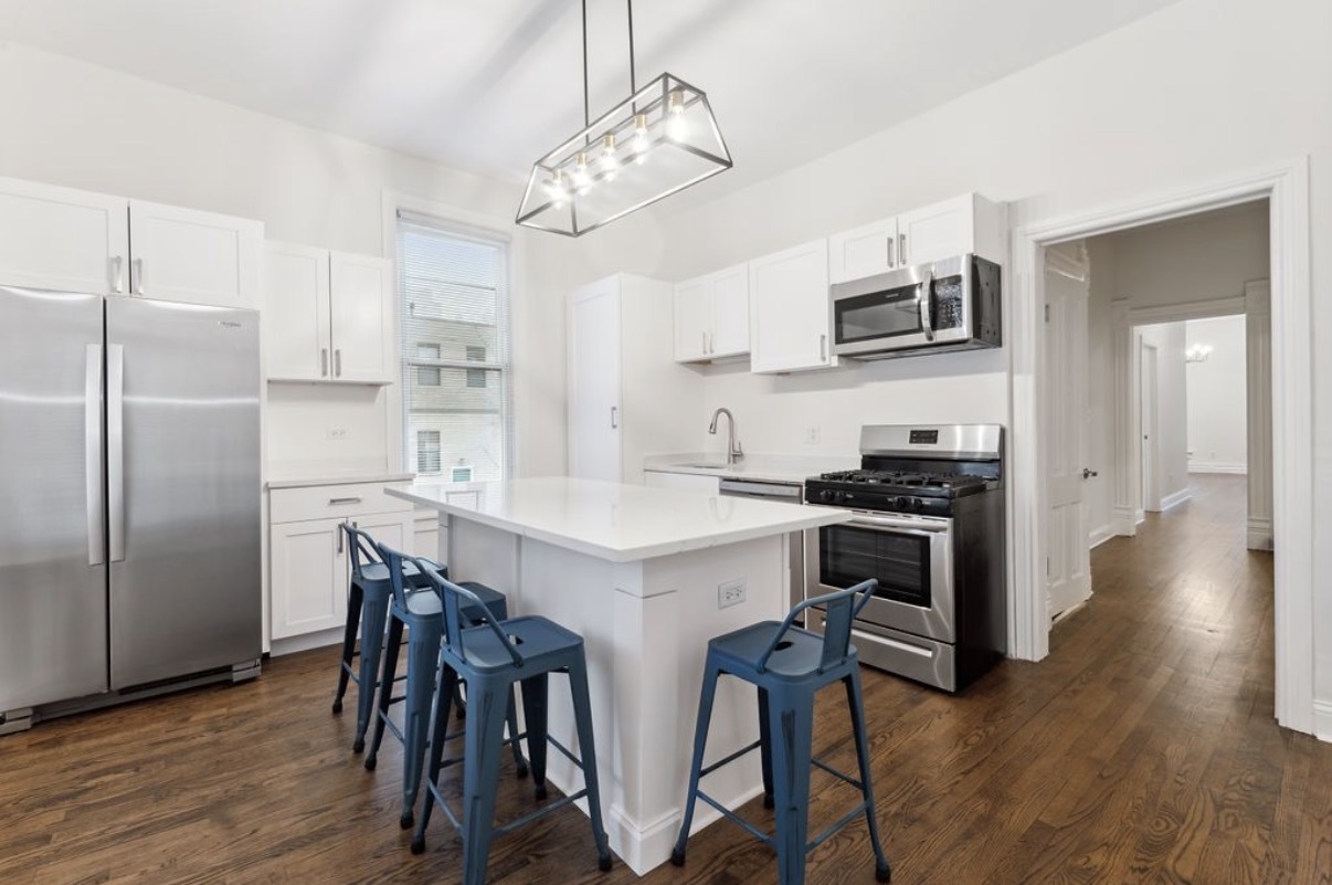 2437 North Seminary Avenue, Unit 2 Chicago, IL 60614 - Photo 4 of 21