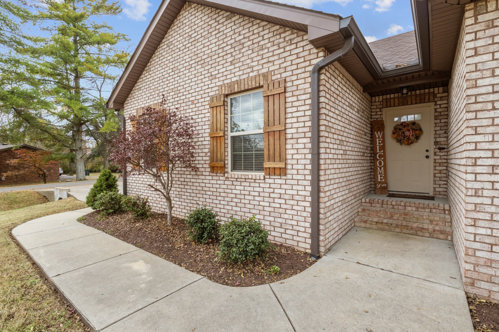 860 Rogers Road Gallatin, TN 37066 - Photo 3 of 24