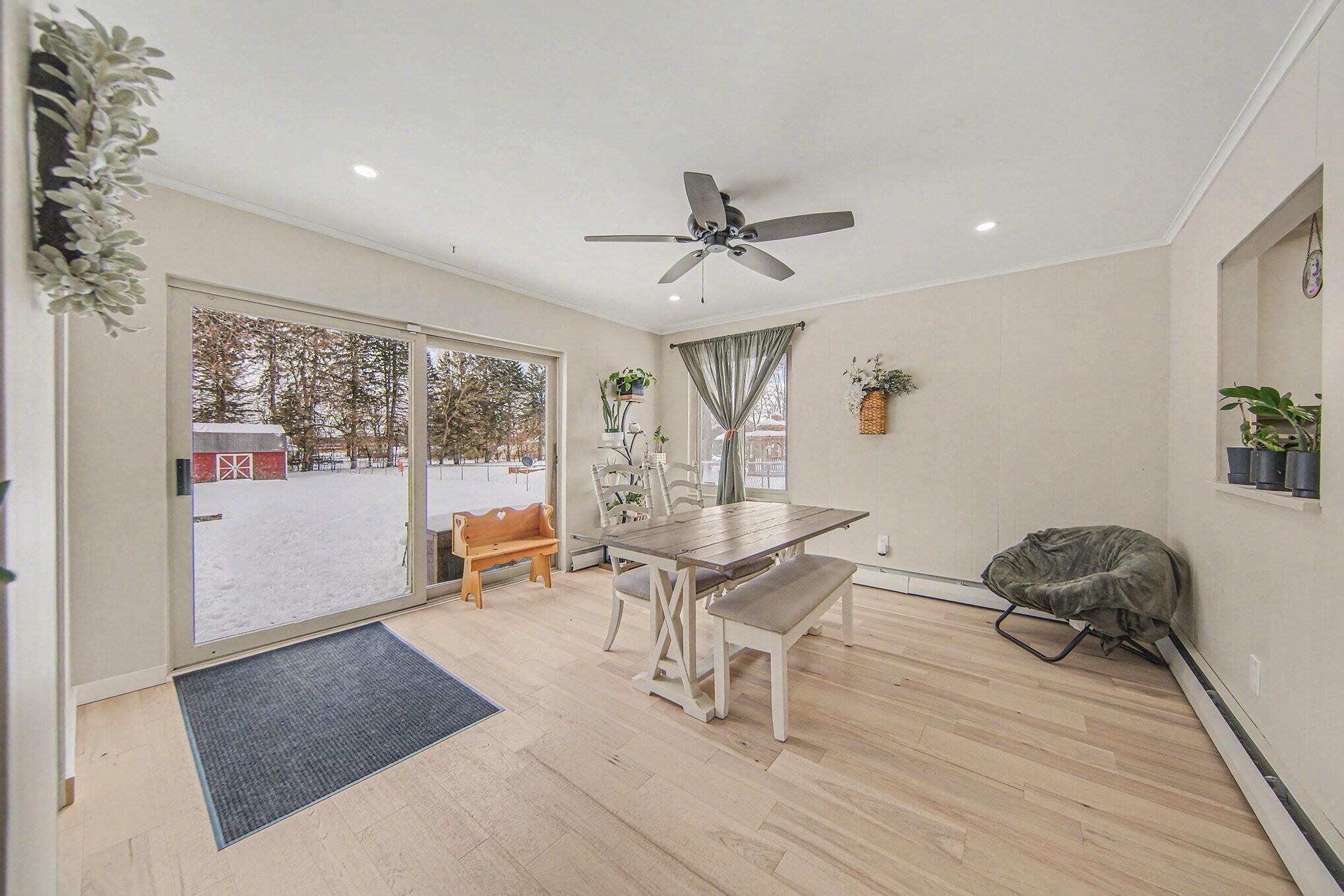 4271 Indian Trail Jackson, MI 49201 - Photo 2 of 13 file_4601