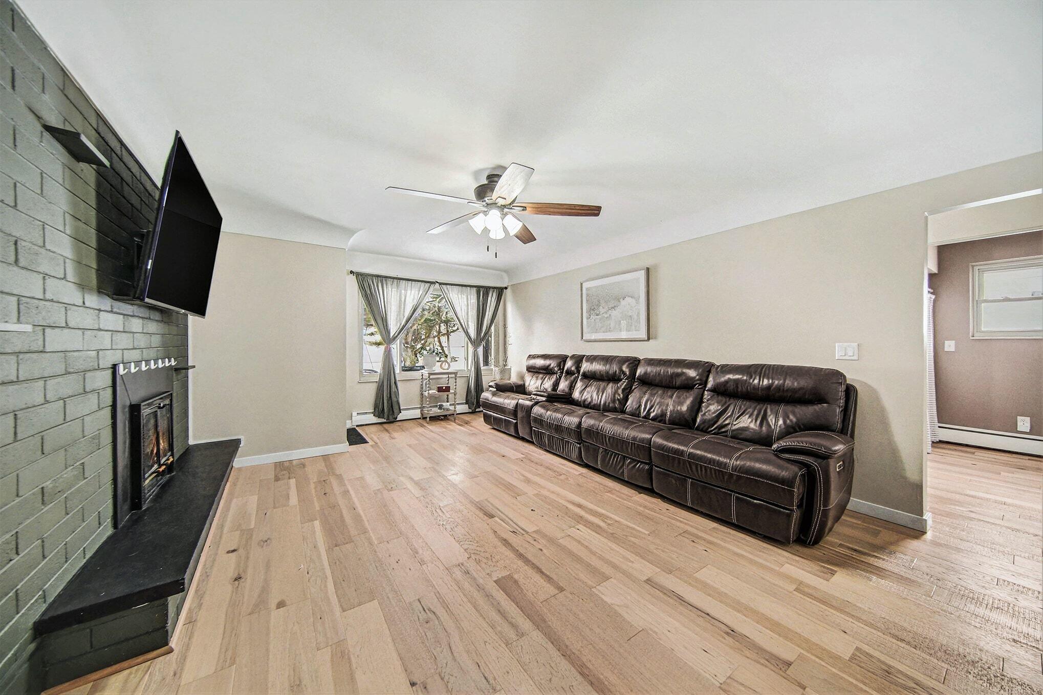 4271 Indian Trail Jackson, MI 49201 - Photo 3 of 13 file_7334