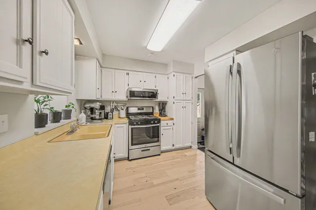 $295,500 | 4271 Indian Trail, Jackson, MI 49201