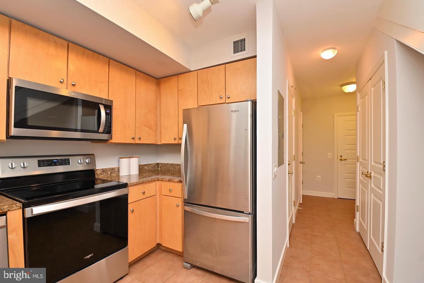 616 E Street Northwest, Unit 449 Washington, DC 20004 - Photo 4 of 77