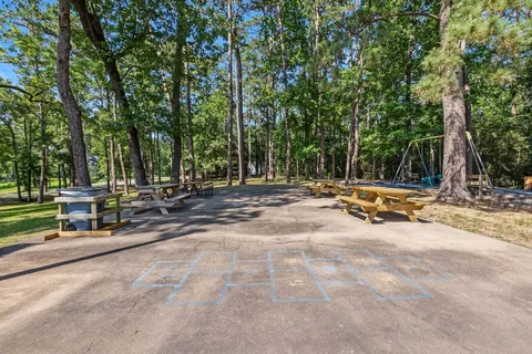 $239,000 | 330 North Fairway Loop, Coldspring, TX 77331