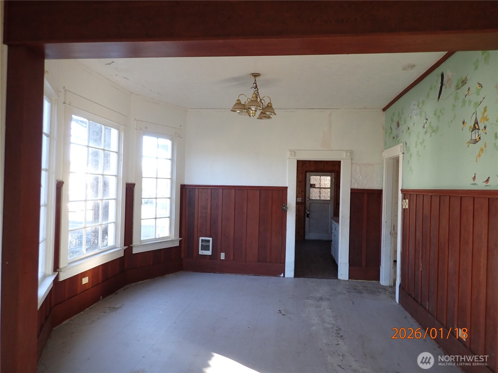 237 13th Street Raymond, WA 98577 - Photo 11 of 32