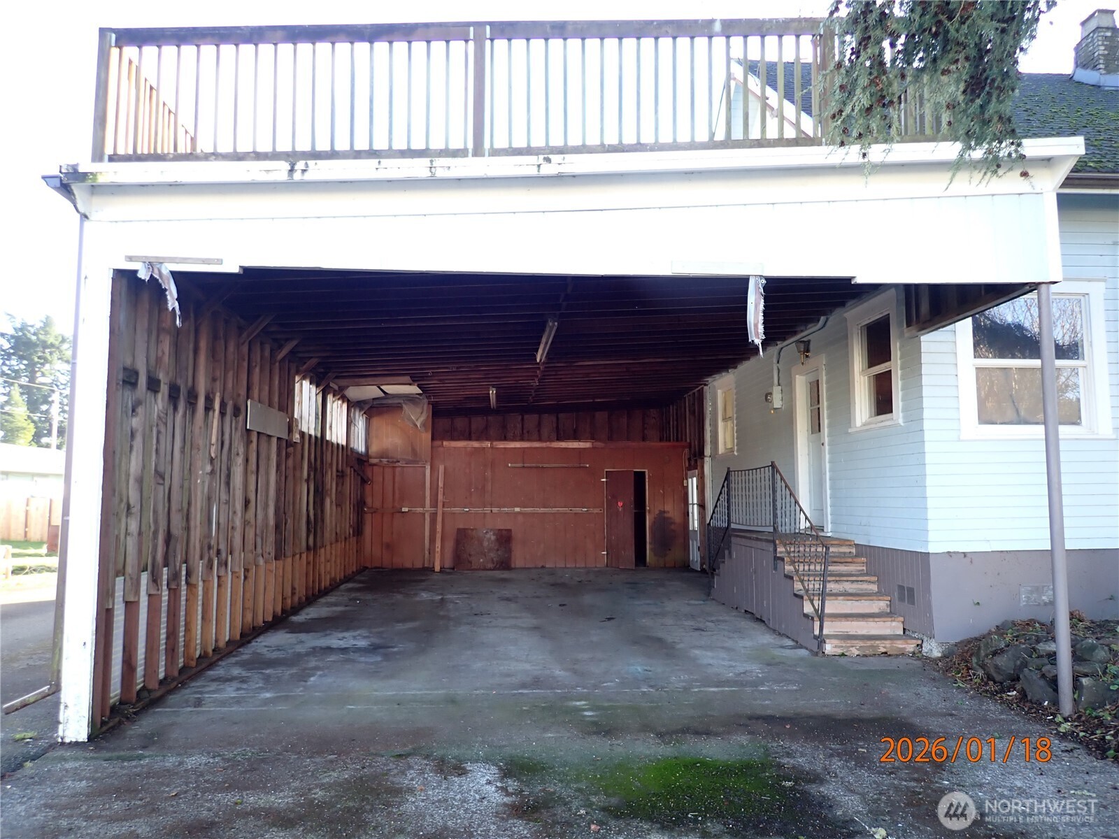 237 13th Street Raymond, WA 98577 - Photo 7 of 32