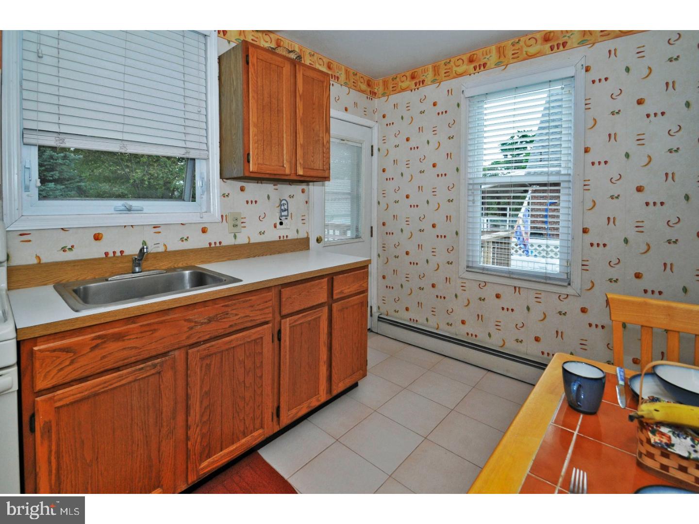 7727 Verree Road Philadelphia, PA 19111 - Photo 8 of 23 Kitchen