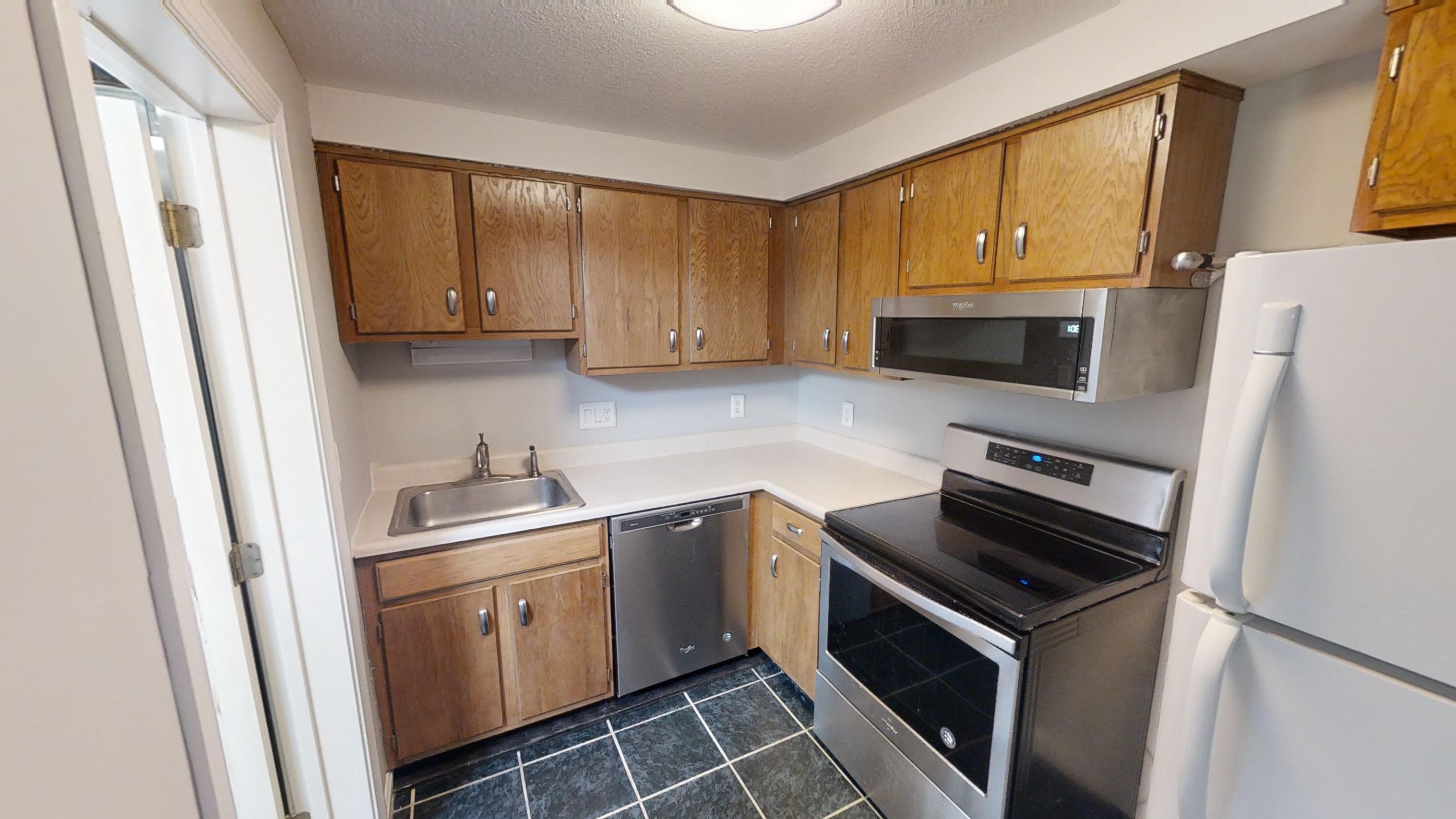12 East Ridge Road, Unit 12A Merrimack, NH 03054 - Photo 11 of 19