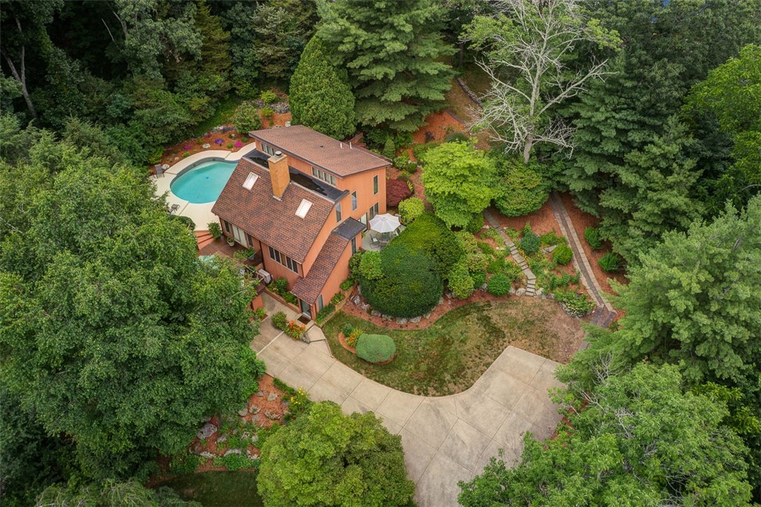 4 Wilbur Road Lincoln, RI 02865 - Photo 13 of 44