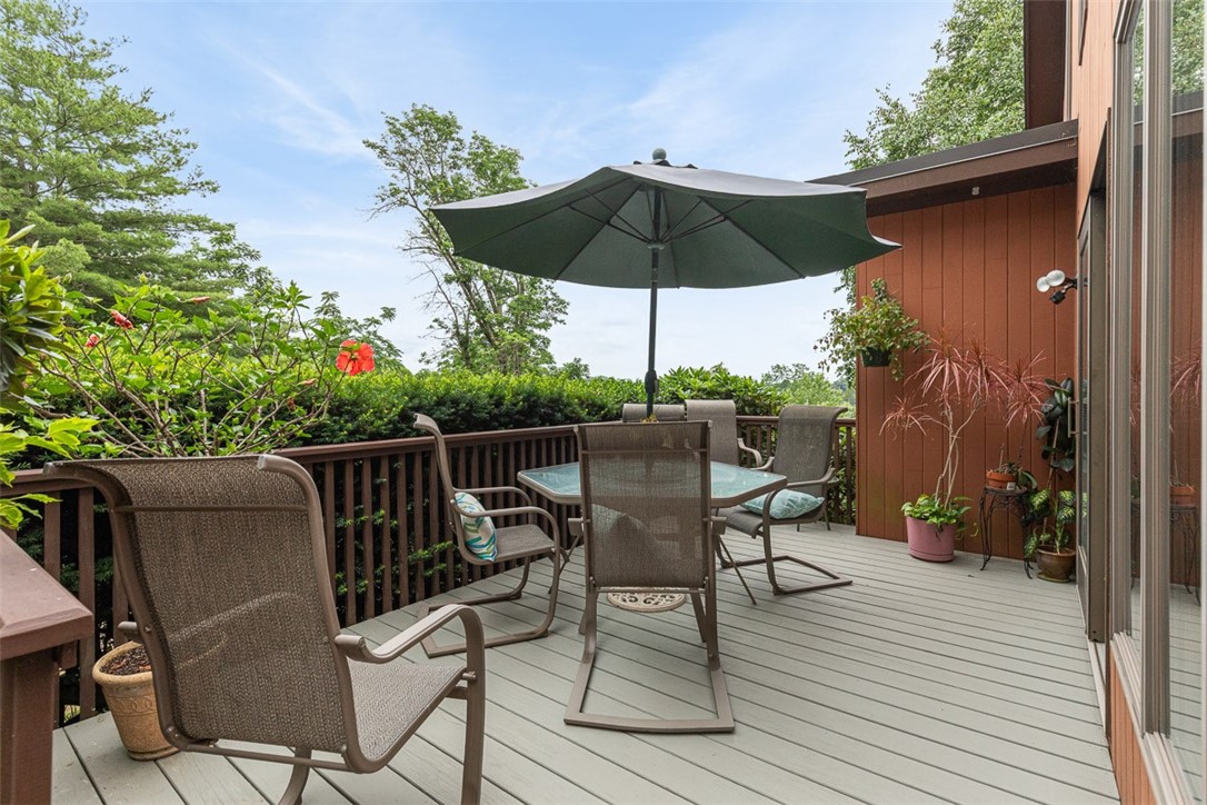 4 Wilbur Road Lincoln, RI 02865 - Photo 14 of 44