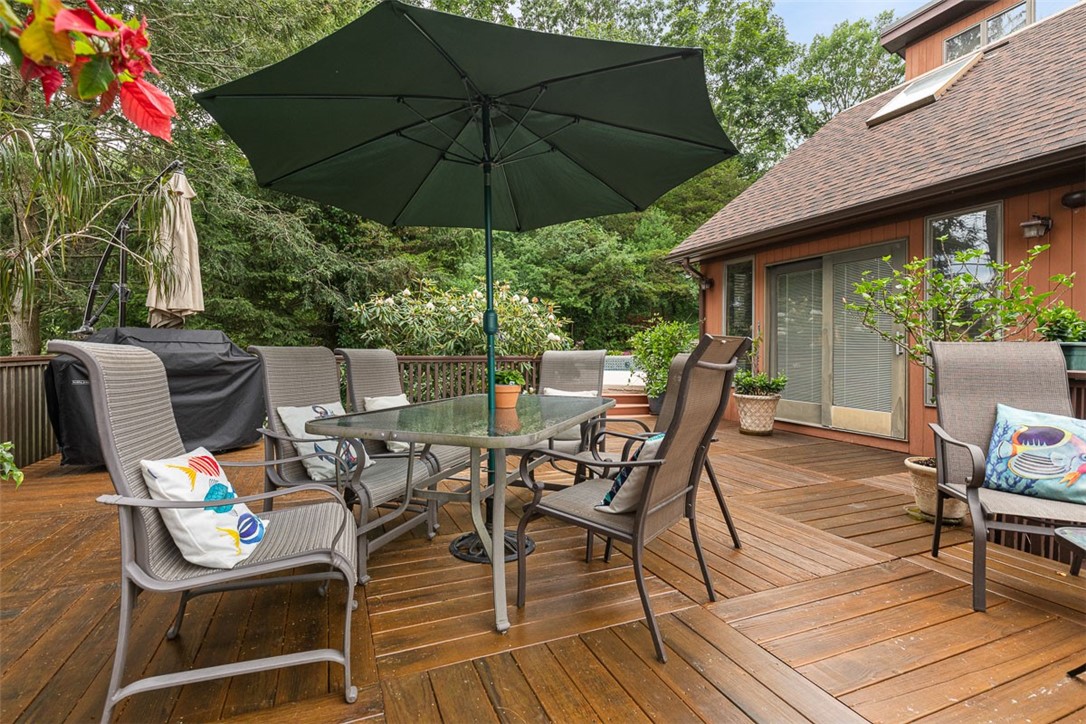 4 Wilbur Road Lincoln, RI 02865 - Photo 18 of 44