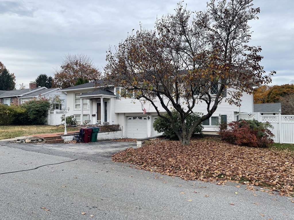 48 Elmont Road Lowell, MA 01852 - Photo 2 of 41