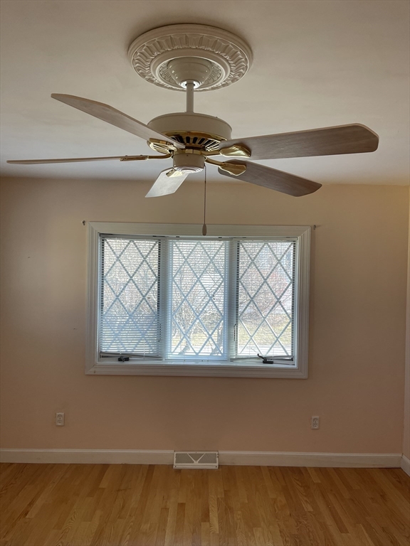 48 Elmont Road Lowell, MA 01852 - Photo 32 of 41