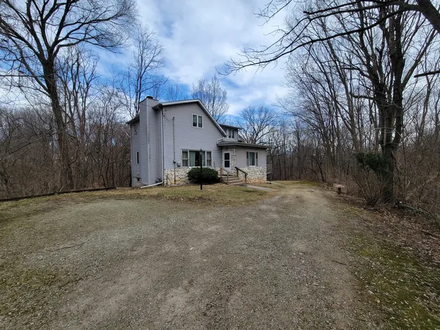 $189,000 | 408 East 4th Street, Spring Valley, IL 61362