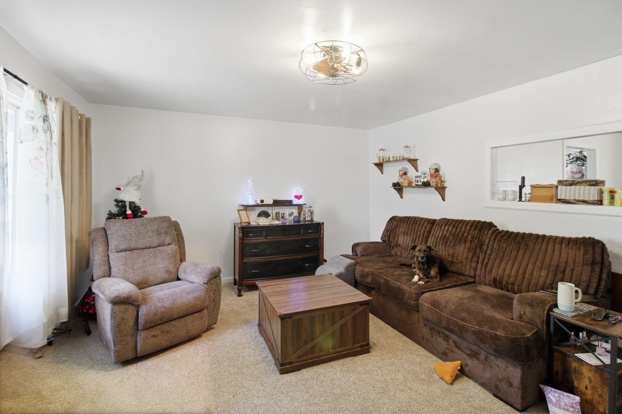 411 Portland Road Valparaiso, IN 46385 - Photo 3 of 20 2048x1365