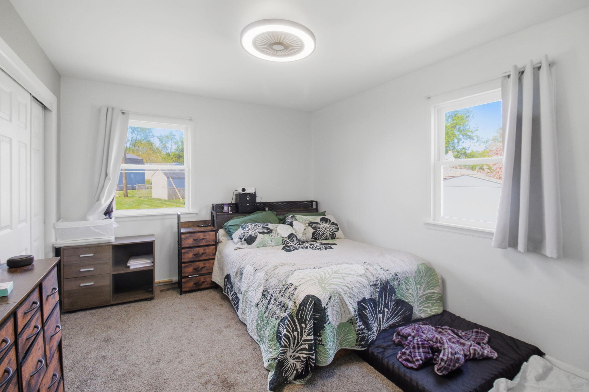 411 Portland Road Valparaiso, IN 46385 - Photo 9 of 20 2048x1362