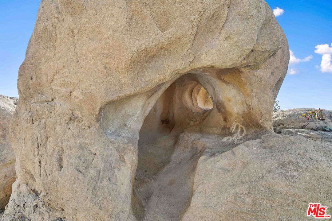 24641 Piuma Road Malibu, CA 90265 - Photo 11 of 40 a close view of tap