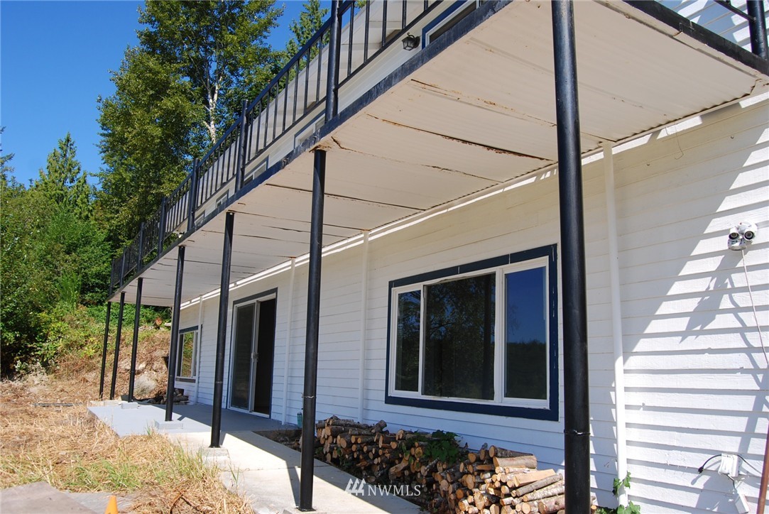 23623 Redmond-Fall City Road Northeast Redmond, WA 98053 - Photo 19 of 23 Gallery Image 19