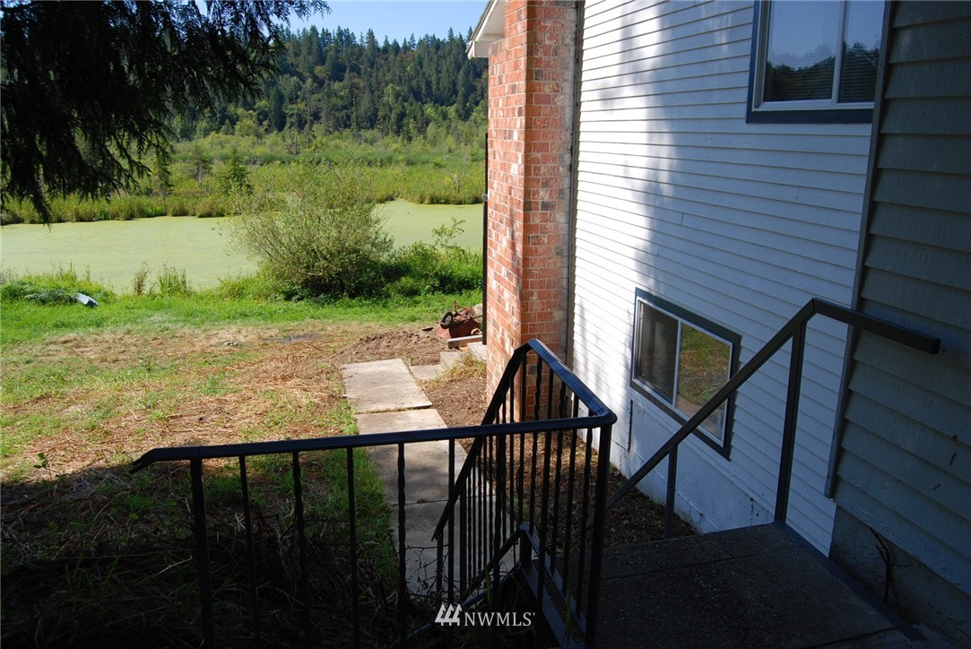 23623 Redmond-Fall City Road Northeast Redmond, WA 98053 - Photo 23 of 23 Gallery Image 23