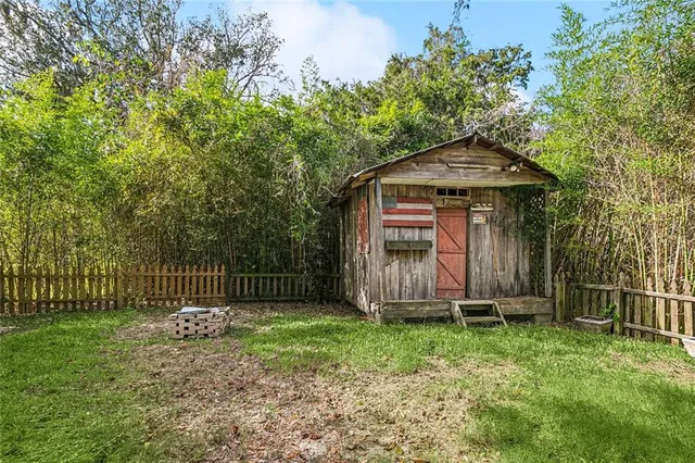 $335,000 | 1104 Pine Street, Madisonville, LA 70447