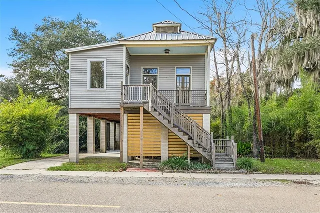 $335,000 | 1104 Pine Street, Madisonville, LA 70447