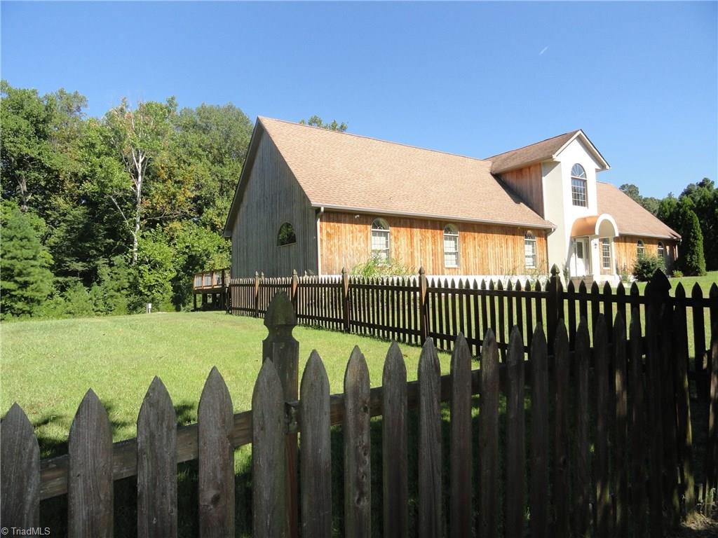 263 Embler Road Lexington, NC 27292 - Photo 2 of 19