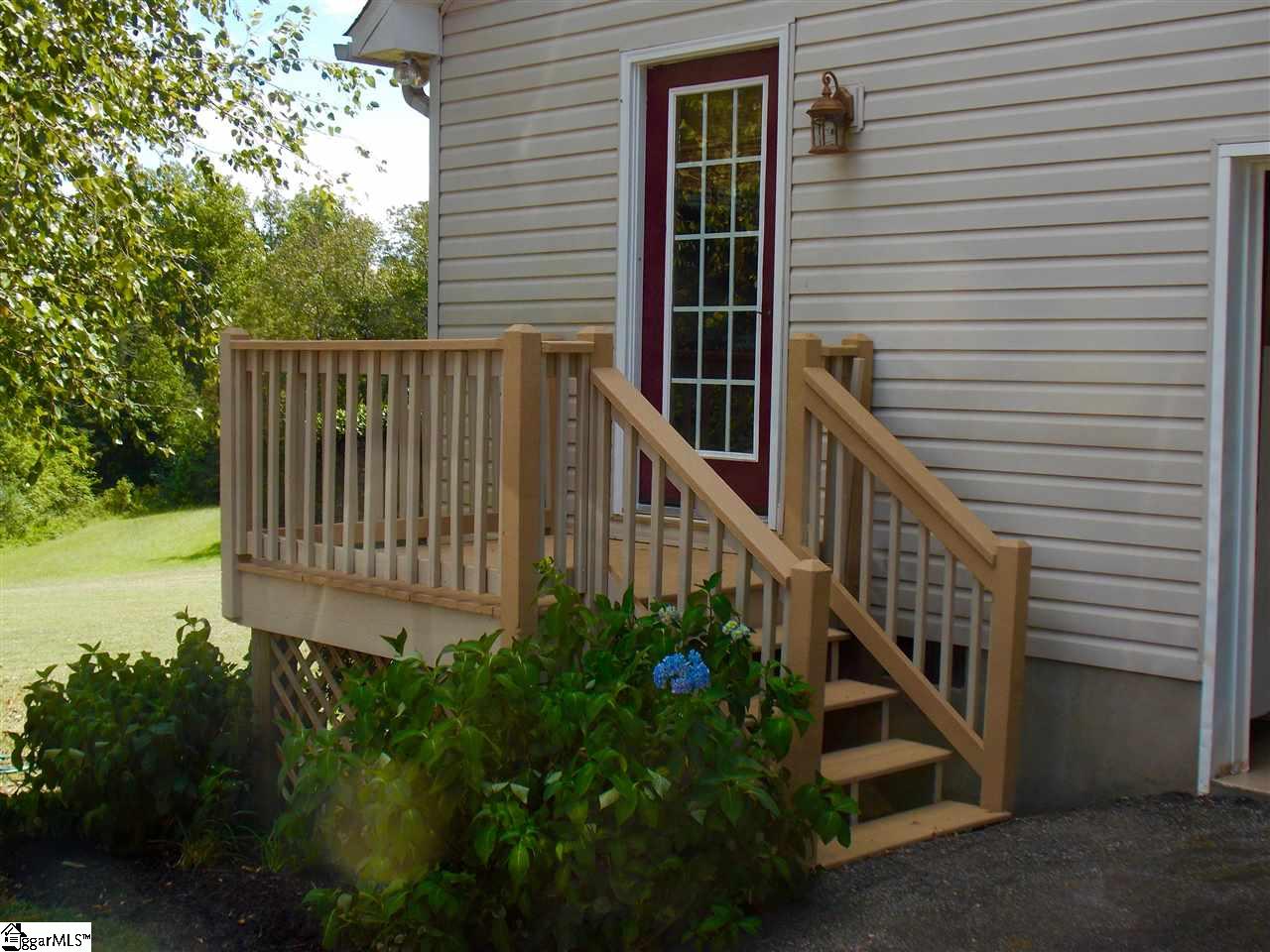 371 Sunset Road Landrum, SC 29356 - Photo 5 of 30