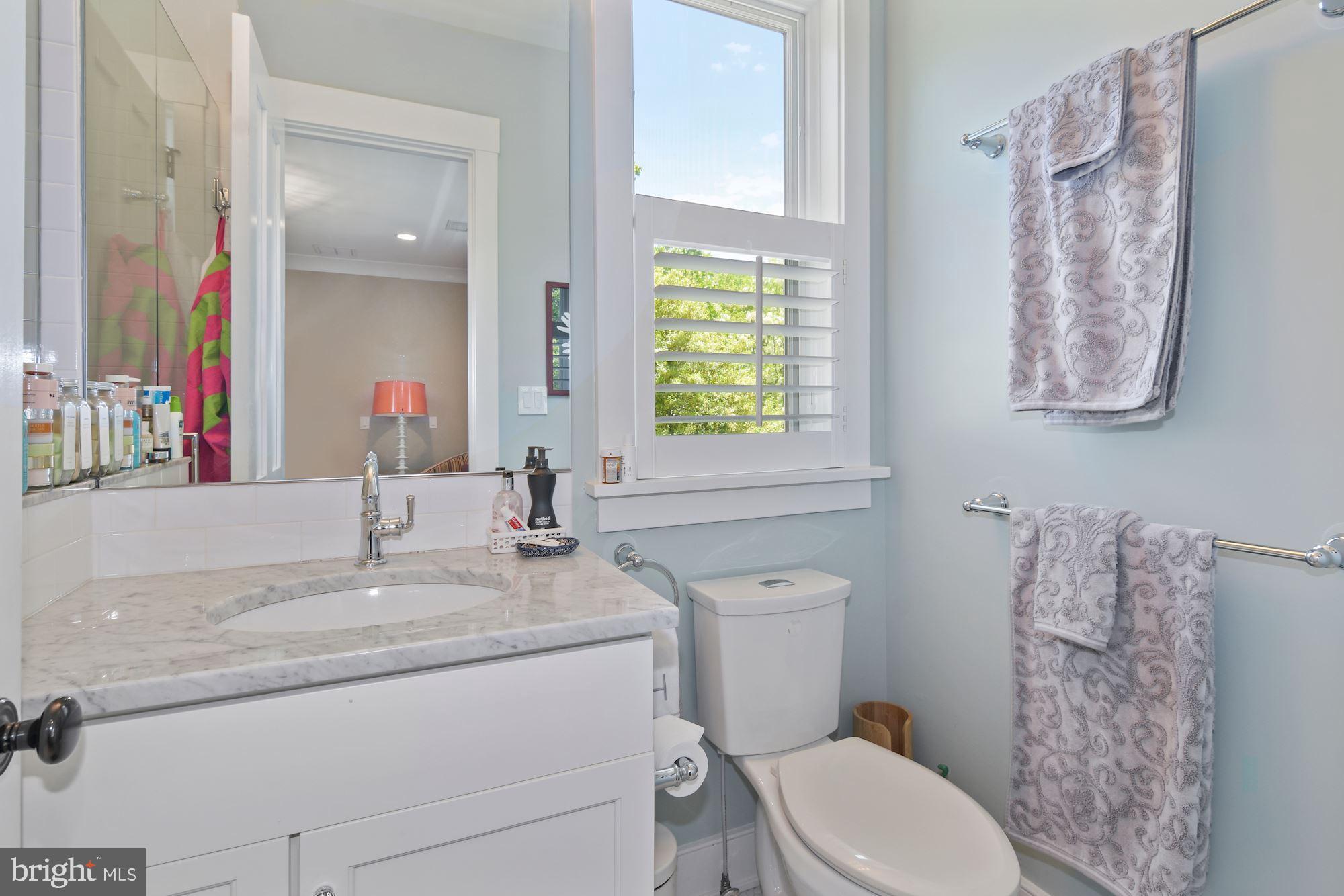 1054 Trails End Road Pasadena, MD 21122 - Photo 35 of 82