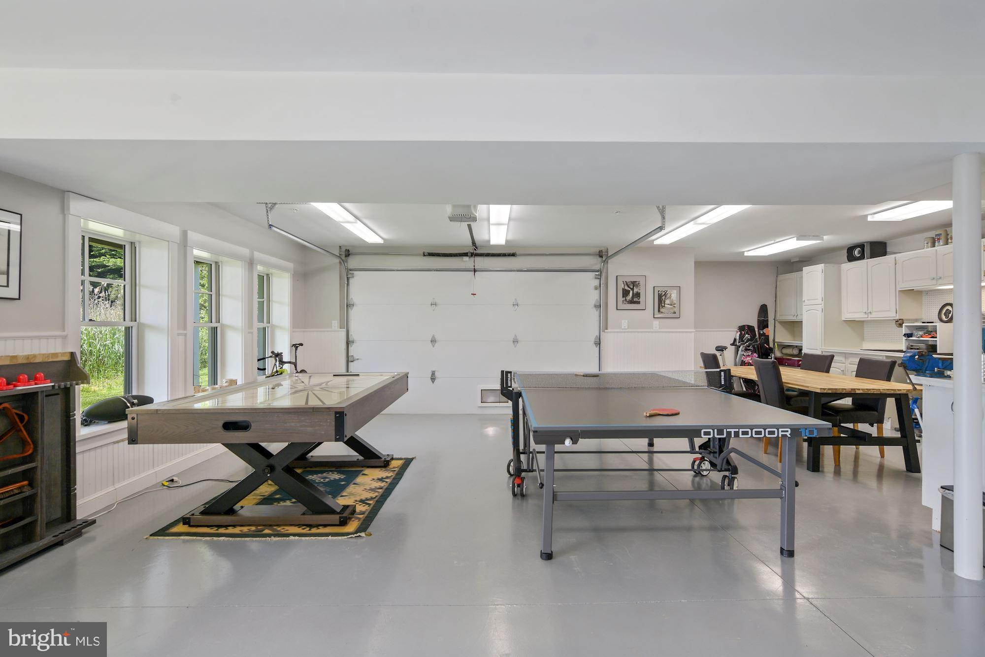 1054 Trails End Road Pasadena, MD 21122 - Photo 41 of 82