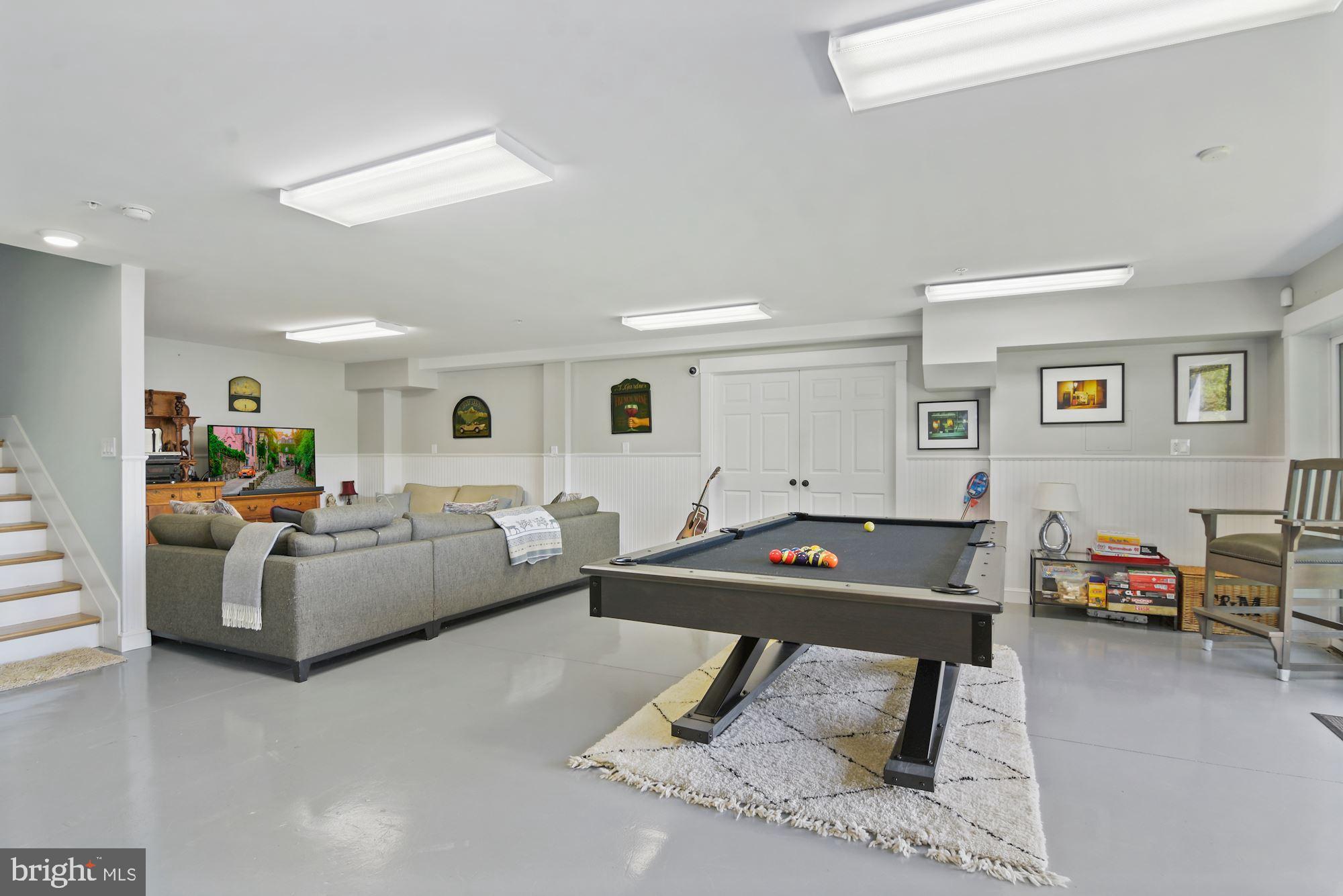 1054 Trails End Road Pasadena, MD 21122 - Photo 46 of 82