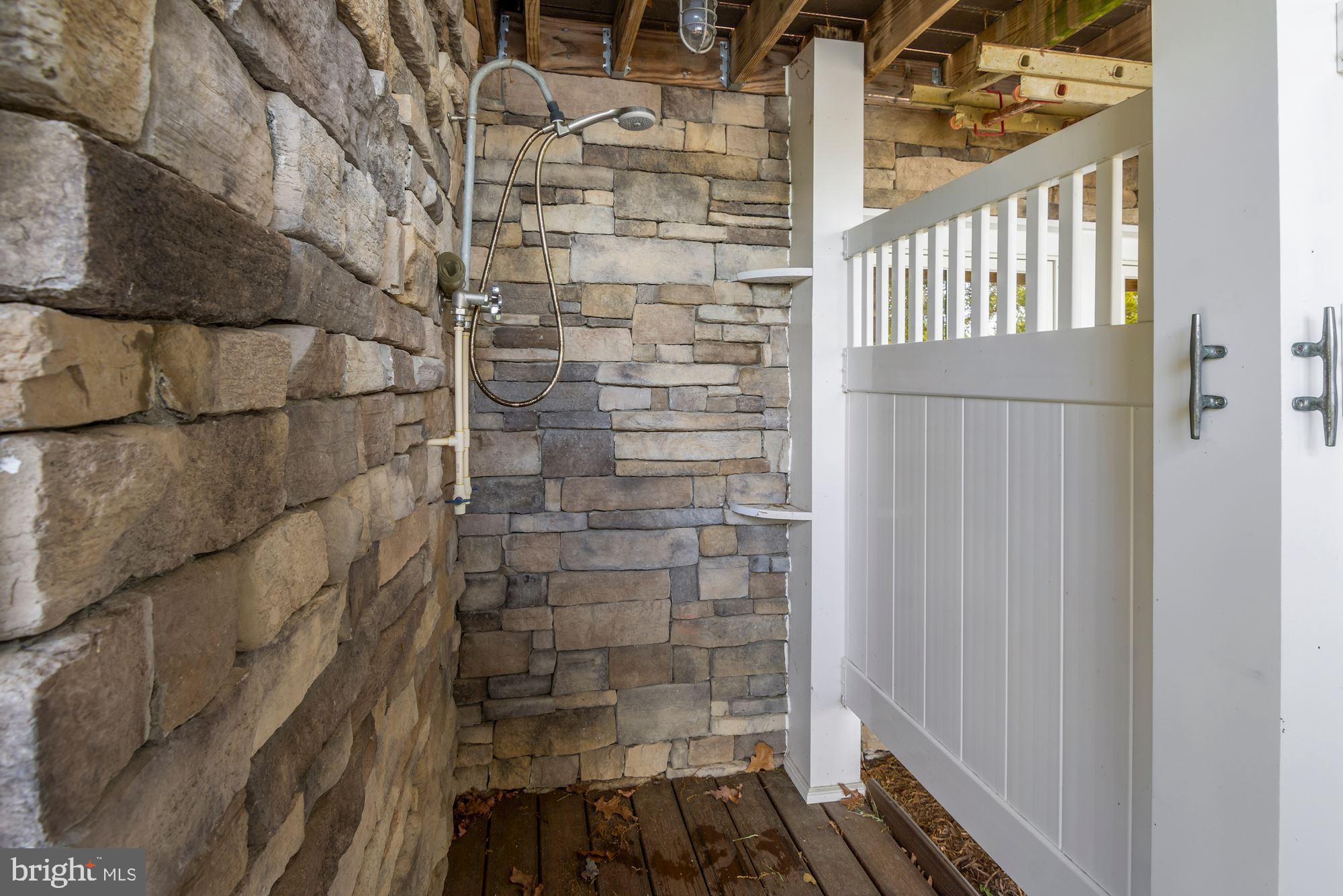 1054 Trails End Road Pasadena, MD 21122 - Photo 80 of 82