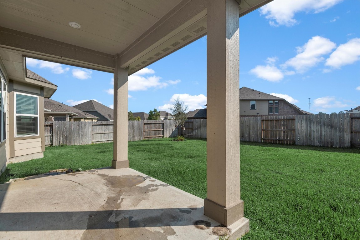 17828 Hanson Ridge Drive Montgomery, TX 77316 - Photo 42 of 47 a view of a porch with a big yard and large tree