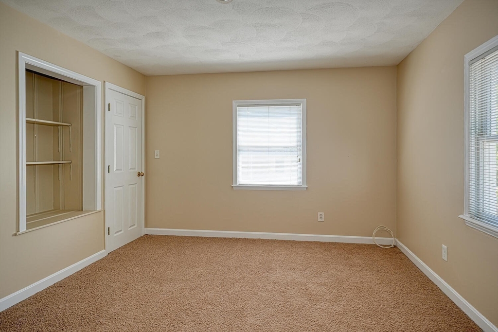 70 River Street Middleton, MA 01949 - Photo 12 of 21