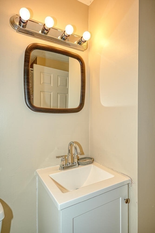 70 River Street Middleton, MA 01949 - Photo 9 of 21