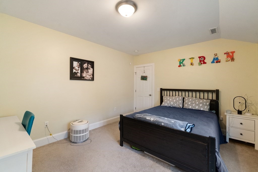 330 Hartman Road Newton, MA 02459 - Photo 16 of 35